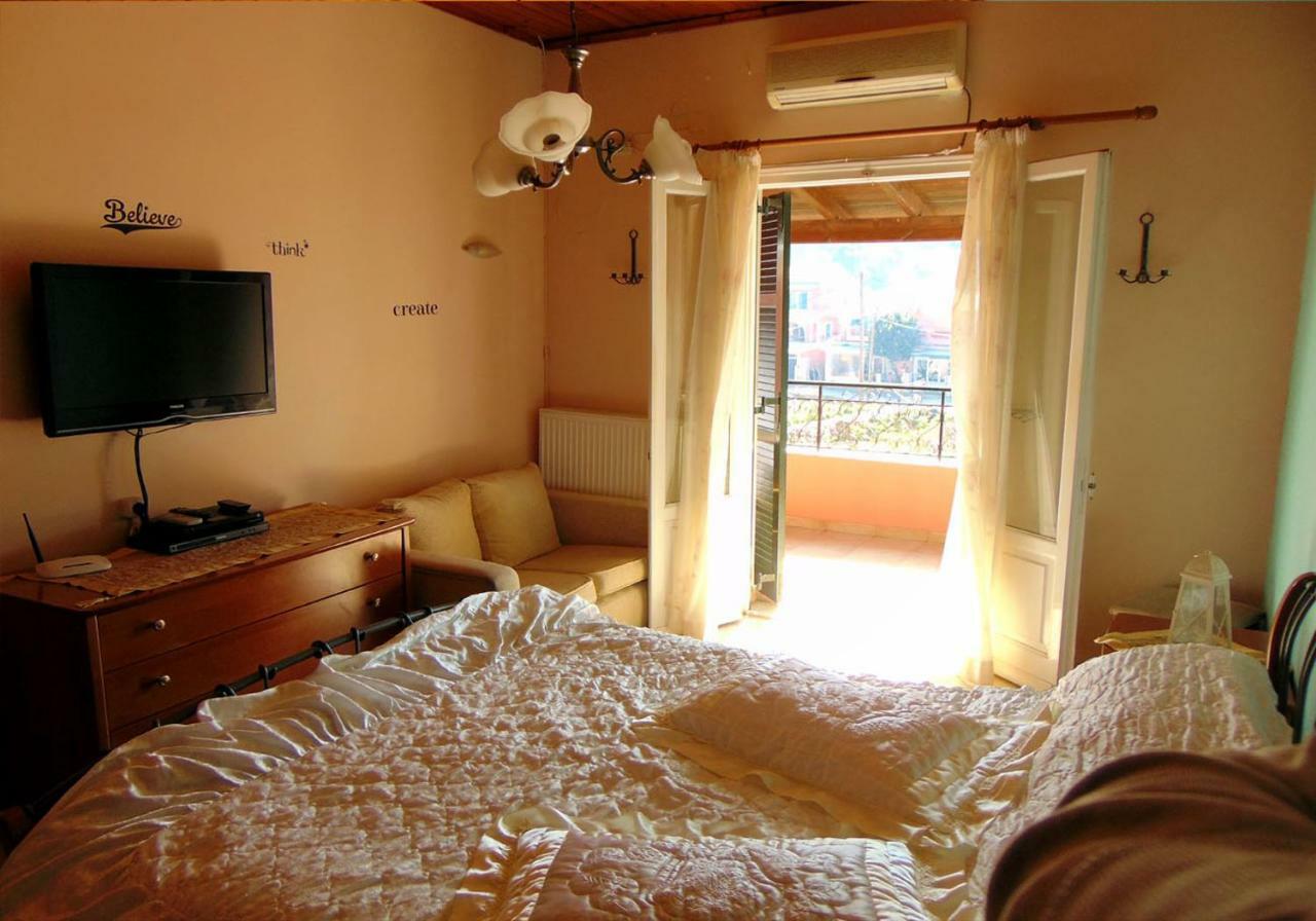 Paradise House Liapades Extérieur photo